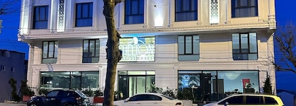 Shelton Airport Otel