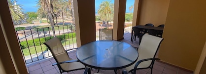 en Rota para 6 personas con 3 habitaciones Ref. 451447