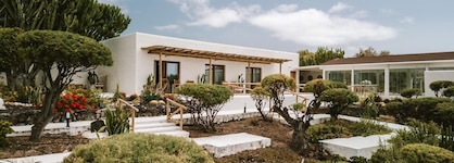 Boutique Eco-Hotel Costa Mágica