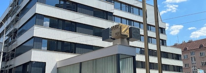 Post 120 Suites