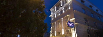 Nun Hotel Lara