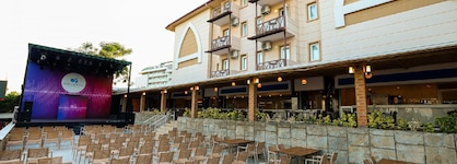 Eos Beach Resort