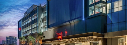 Radisson RED Izmir Point Bornova