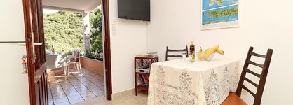 Apartment in Korcula for 6 people with 2 rooms Ref. 662795