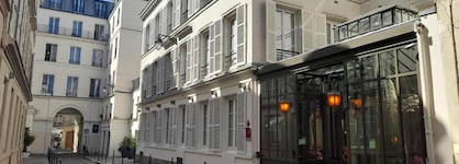 Windsor Opera Hotel