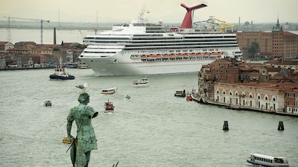 Foto Carnival Sunshine