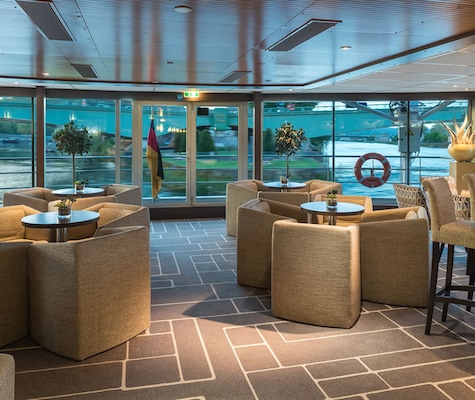 Amadeus diamond club evening