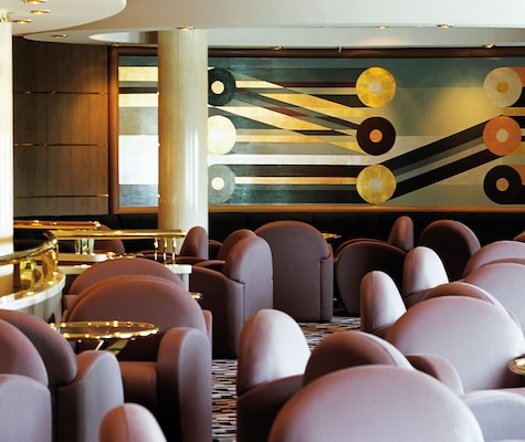 Caruso Lounge