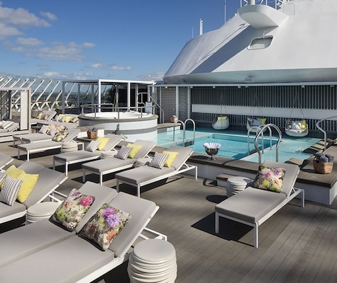 The Retreat Sundeck