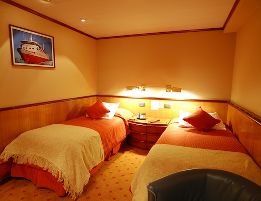 SkorpiosIII_Cabina_interior