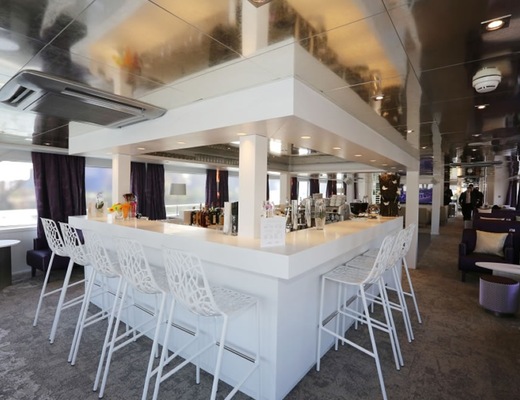 Lounge Bar