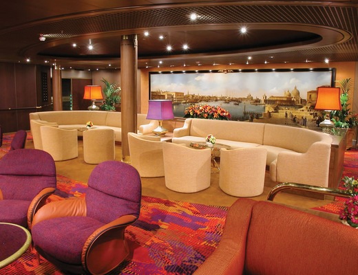 Explorer Lounge