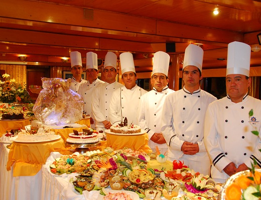 SkorpiosII_Gastronomía