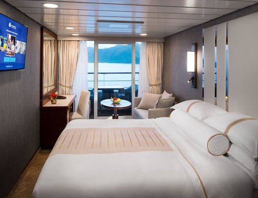 Imágen Azamara Quest Desire 4