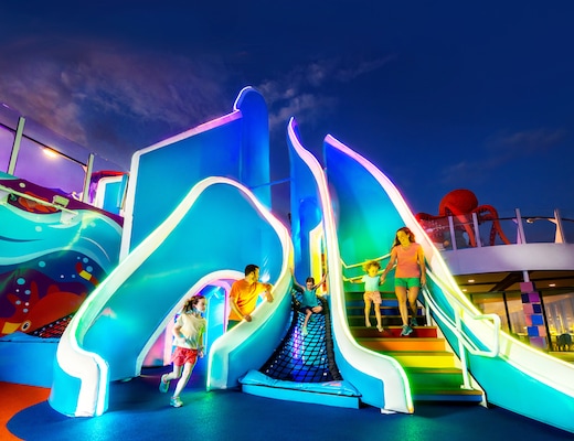 Playscape por la noche