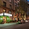 Night Hotel Broadway - map
