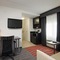 Holiday Inn Express & Suites Boston - Cambridge, An Ihg Hotel - map
