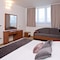 Arena Hotel Holiday - map
