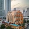 Golden Tulip Mandison Suites - map