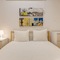 Home Out Rooms & Apartments - map