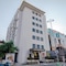 Hotel Seasons Inn - map