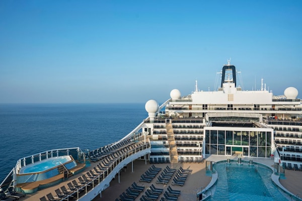 MSC World America, La Plage Pool