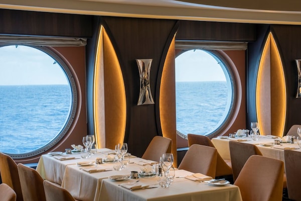 MSC World Europa, La Foglia Restaurant