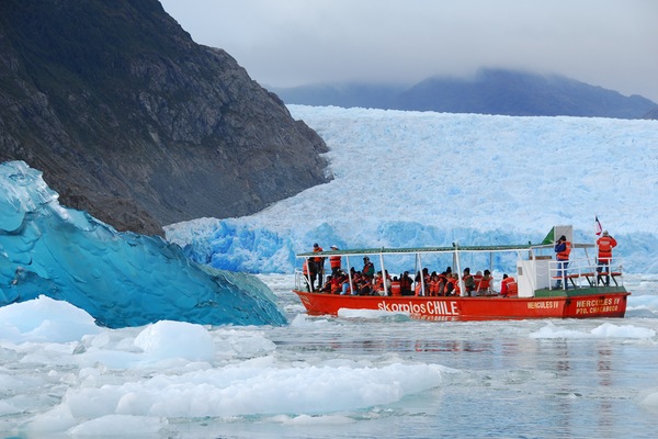 Chonos_Icebergs