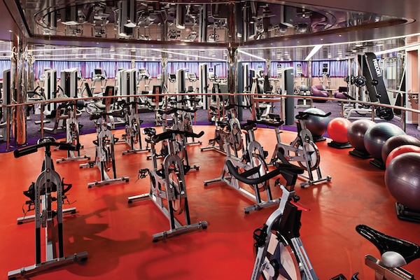 Niew Amsterdam_gimnasio