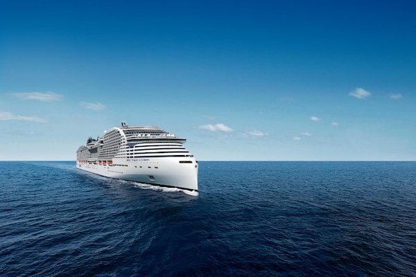 Msc World Europa en mar