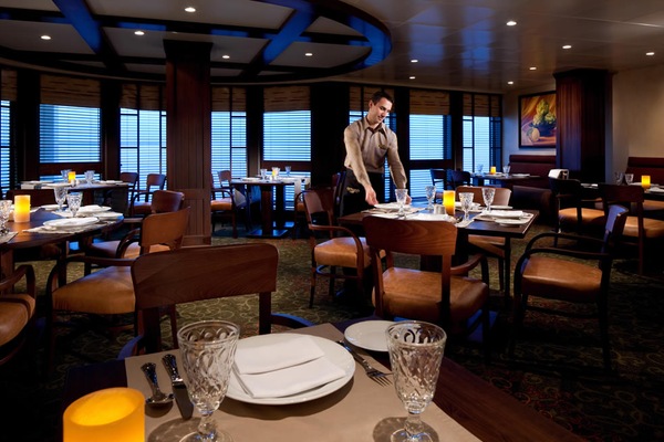 Giovannis Restaurant