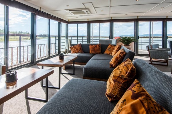 Salon y Bar CroisiEurope
