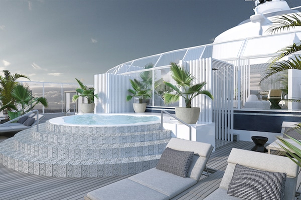 Suite Deck