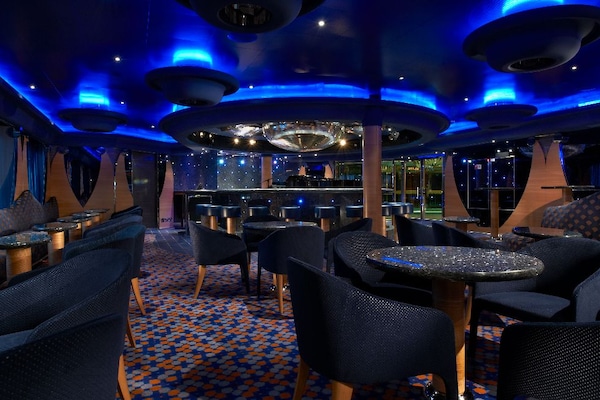 Piano Bar