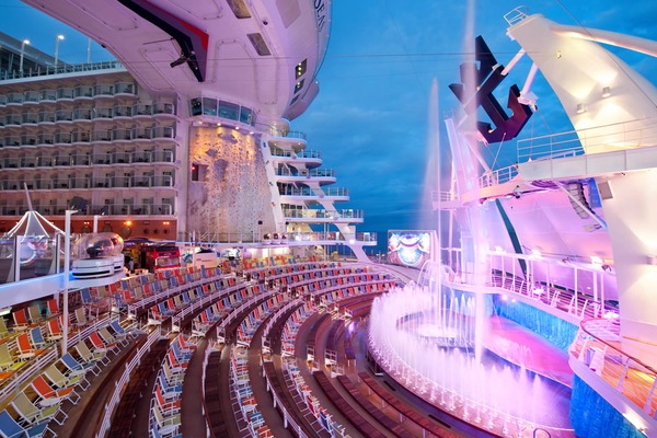 Aqua Theater