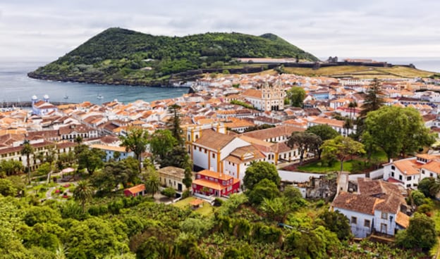 Isla Terceira: Abraza la Madre Naturaleza