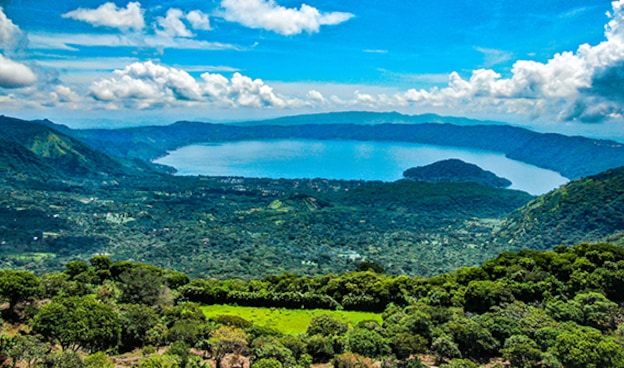 El Salvador: Tierra de anfitriones