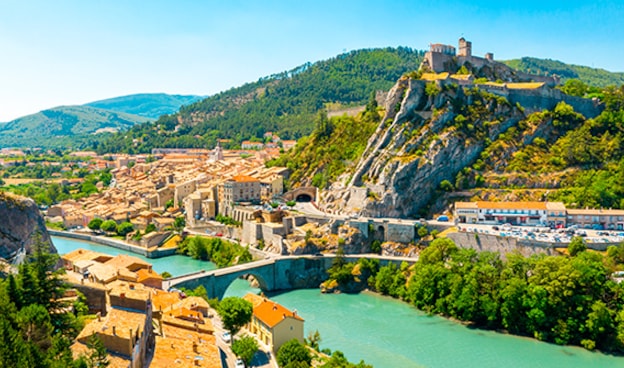 Alpes de Alta Provenza: Naturaleza salvaje y lavanda