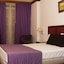 Jose Estevao Hotel