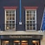 The Mayfair Townhouse – An Iconic Luxury Hotel