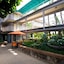 Pacific Marina Inn Airport Hotel