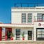 Hotel Universel