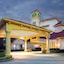 La Quinta Inn & Suites By Wyndham Atlanta Ballpark Galleria