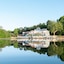 Brindos, Lac & Château