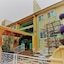 Hollywood Celebrity Hotel
