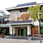 Garden Hotel