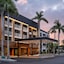 Courtyard By Marriott - Naples