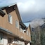 Banff Boundary Lodge
