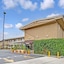Super 8 By Wyndham Los Angeles-Culver City Area