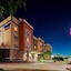 Fairfield Inn & Suites By Marriott Houston Hobby Airport.